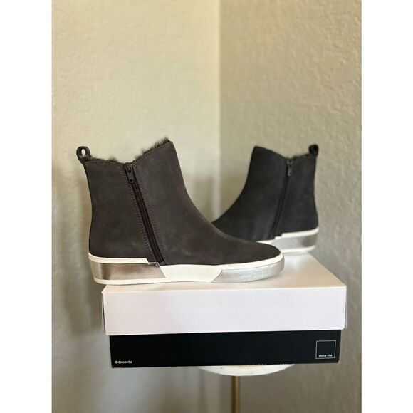 DOLCE VITA Faux Shearling Sneaker Wedge Bootie,  Black Leather, Size 8 1/2, NWT - Picture 2 of 15